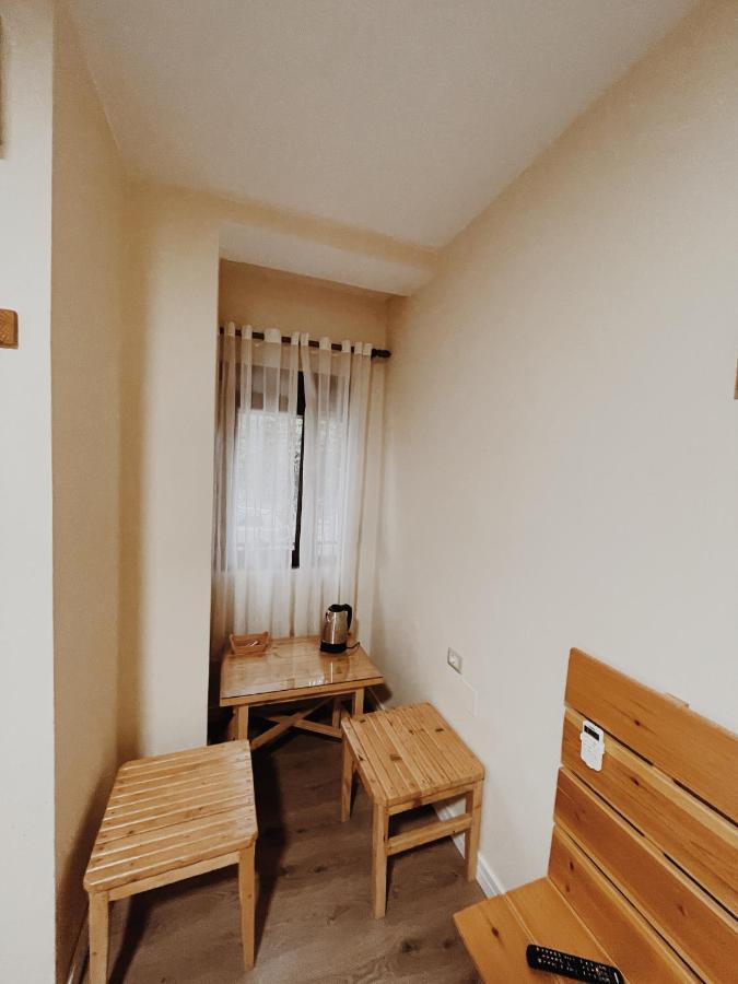 At Pikotiko'S - Korca City Rooms For Rent Esterno foto