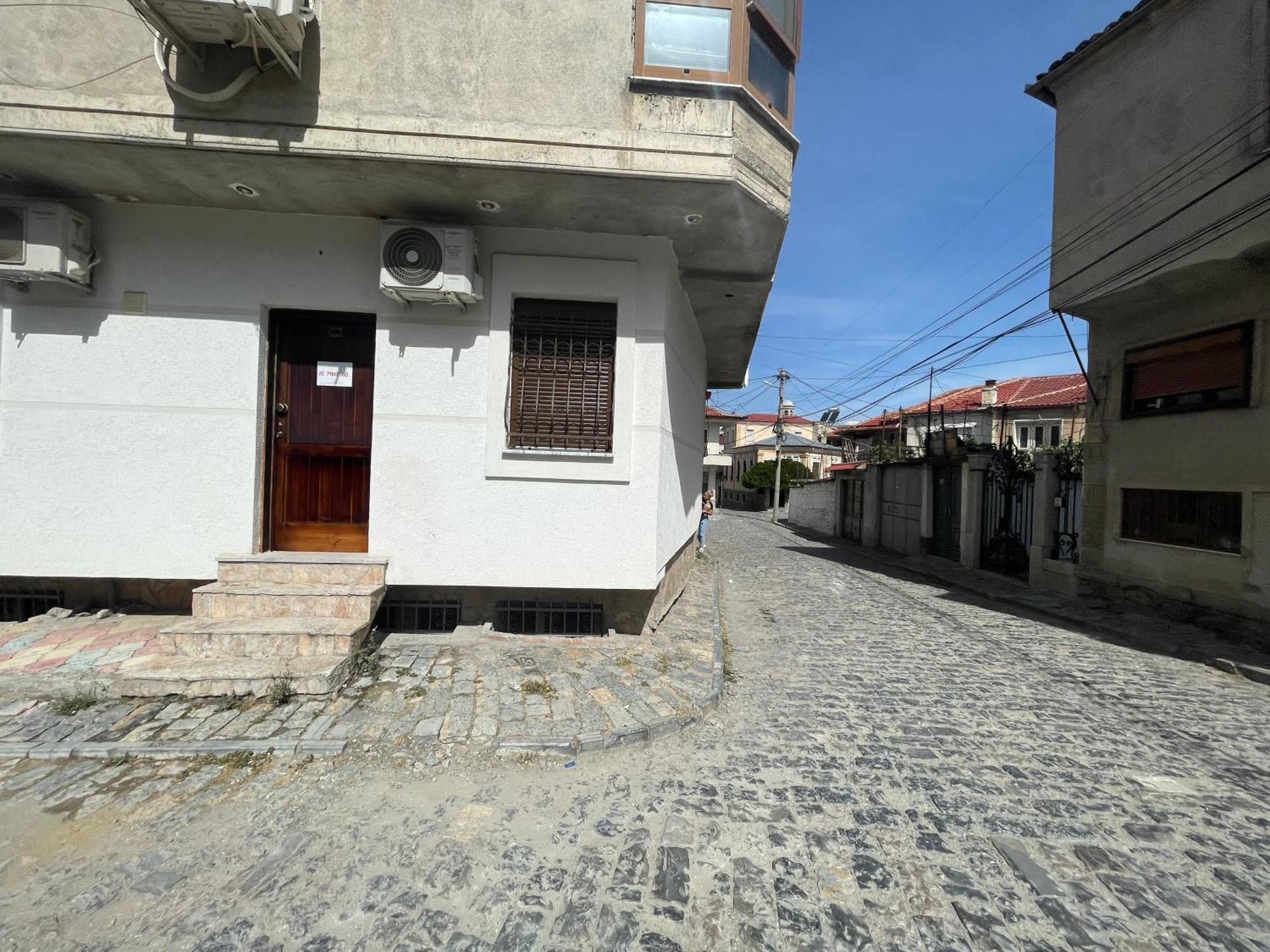 At Pikotiko'S - Korca City Rooms For Rent Esterno foto