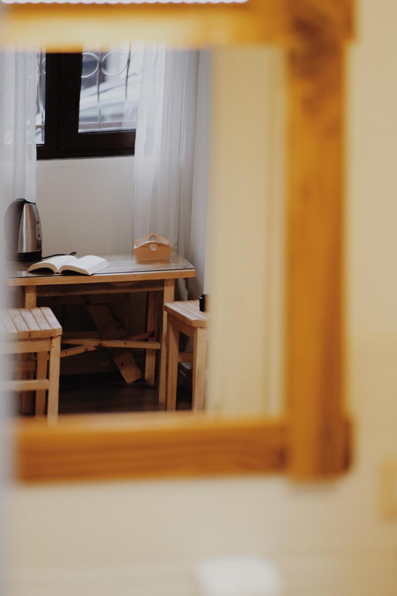 At Pikotiko'S - Korca City Rooms For Rent Esterno foto