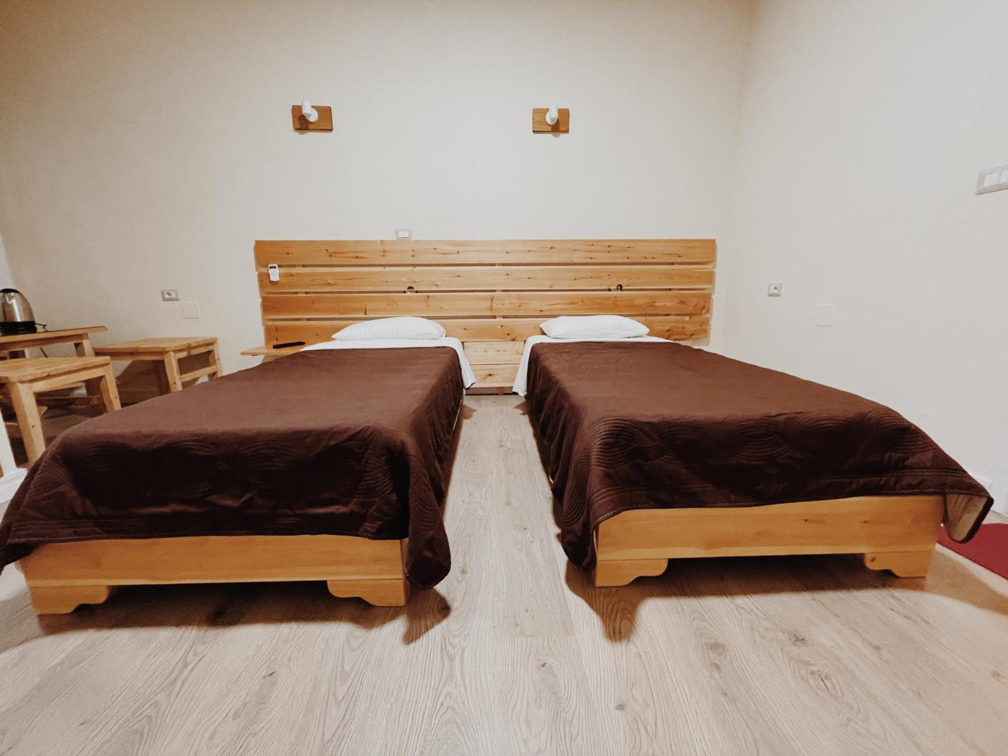 At Pikotiko'S - Korca City Rooms For Rent Esterno foto